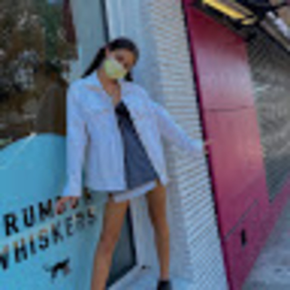 Meet your Posher, Asha - Picture 1 of 1